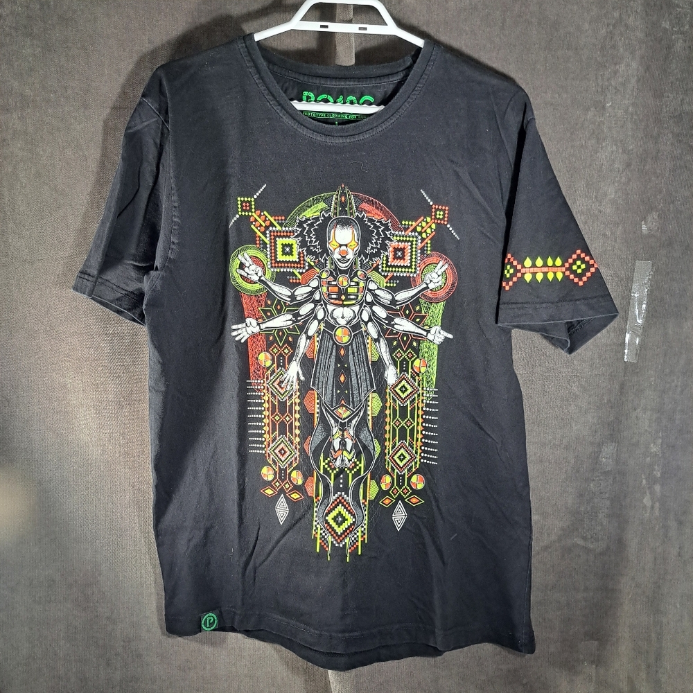 Po10c Heyoka by Eloh UV Reactive + Glow In The Dark Black Graphic Tee G L